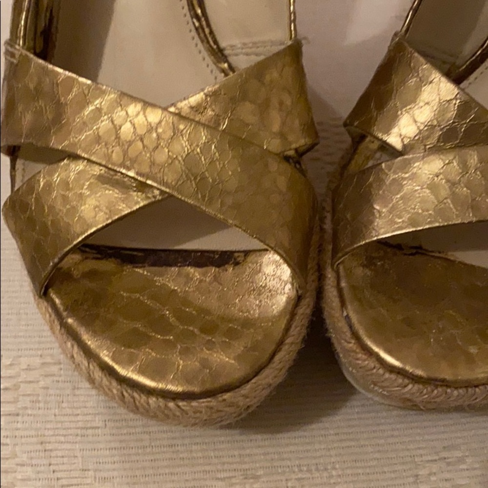 Sandals - Picture 3 of 6